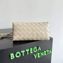 Picture of Bottega Veneta Handbags _SKUfw193635290fw